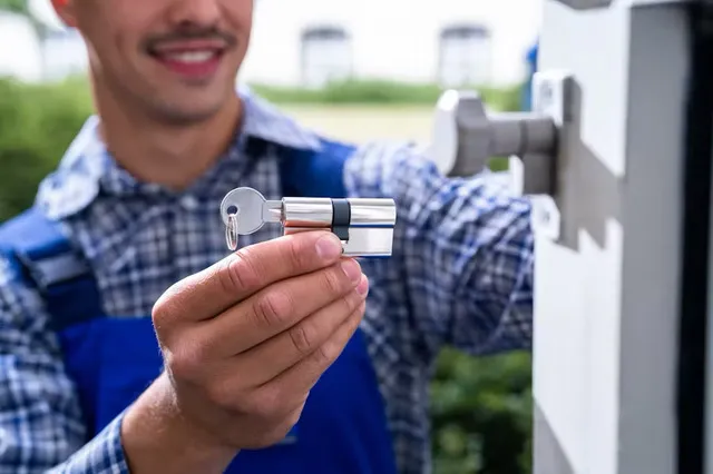 Lock Changes / Securing
